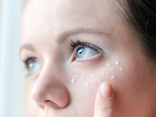 美国merlot眼霜的作用 让你眼睛没有岁月痕迹