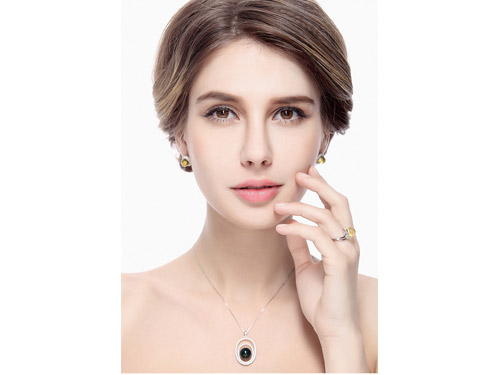 如何美白祛斑 克丽缇娜快速祛斑的小偏方-克丽