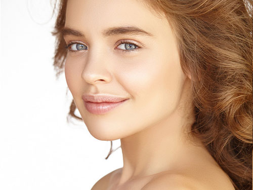 皮肤暗黄怎么办法国琦草改善皮肤暗黄的美白小