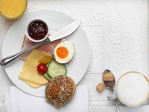 只吃蛋白质会减肥瘦身吗?喝康宝莱奶昔减肥好