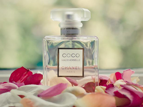 香奈儿coco香水怎么辨认真假 有哪些明显的特