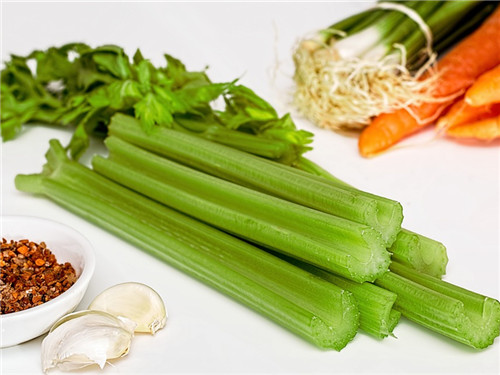 高血压吃什么补品最好