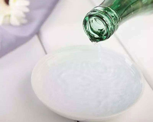 早上用白醋洗脸方法