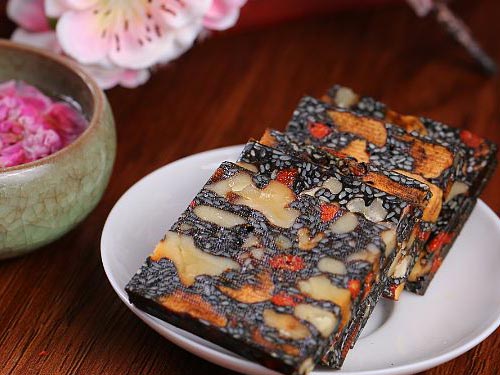 阿胶糕的功效与禁忌