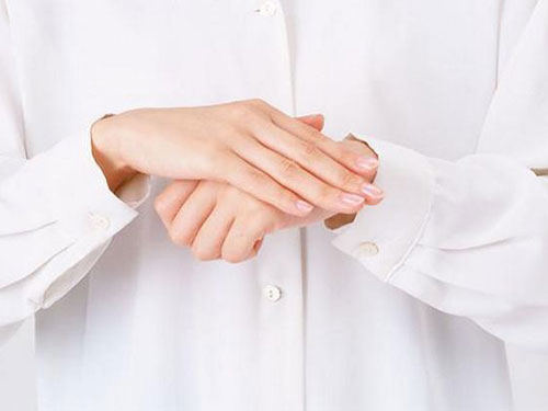 手脚冰凉是怎么回事