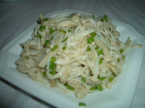 金针菇的热量高吗