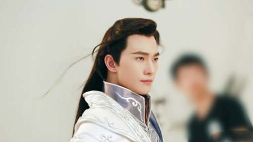 杨洋古装剧照曝 这魅惑香气