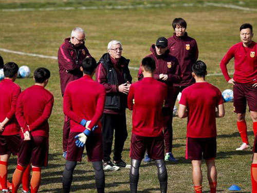 国足VS伊朗,究竟是波斯铁骑还是波斯猫