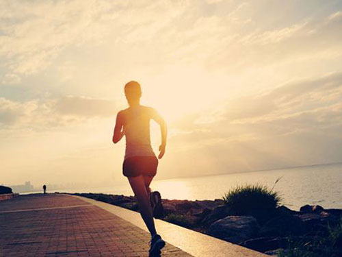 如何方便高效减肥?原地跑步让你拥有魔鬼身材