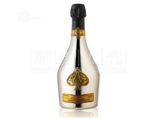 黑桃酒有什么功效