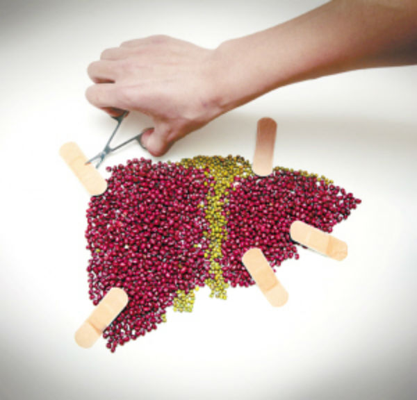 多喝水减少肝脏损害 如何排出乙患者肝脏毒素