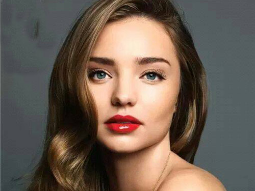 乐利来芦荟胶帮你清除脸部杂质-乐利来(LeRoy