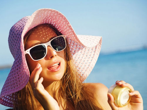 防晒喷雾可以喷脸吗 娜丽丝防晒喷雾怎么样-娜