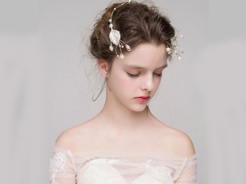 长斑了怎么办 快跟618克丽缇娜一起学习这些祛