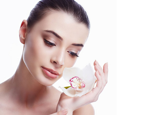 法国琦草活颜亮肤修复霜能够帮助淡化色斑-法