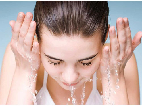 油性皮肤怎么改善 富迪彻底改善肌肤出油你学