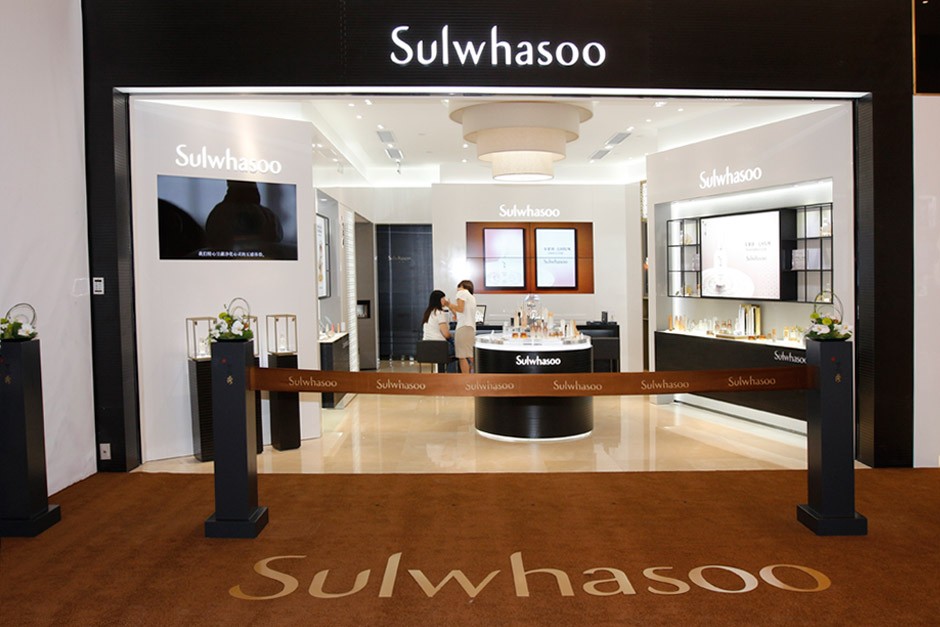 雪花秀携手李晨进驻郑州丹尼斯大卫城