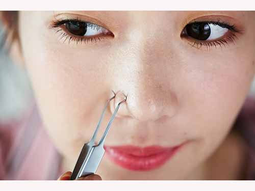 脸上长粉刺可以敷面膜吗